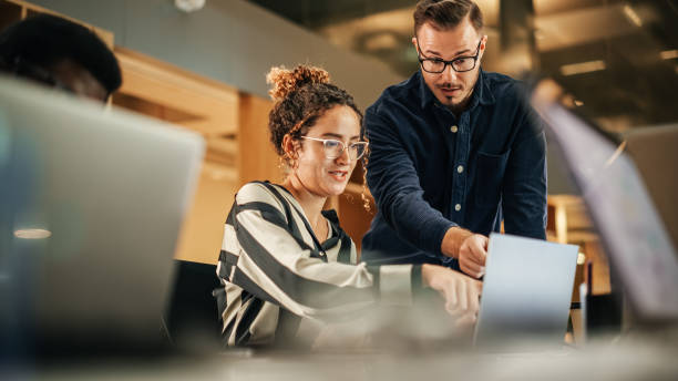 Onboarding support session between IT team members
